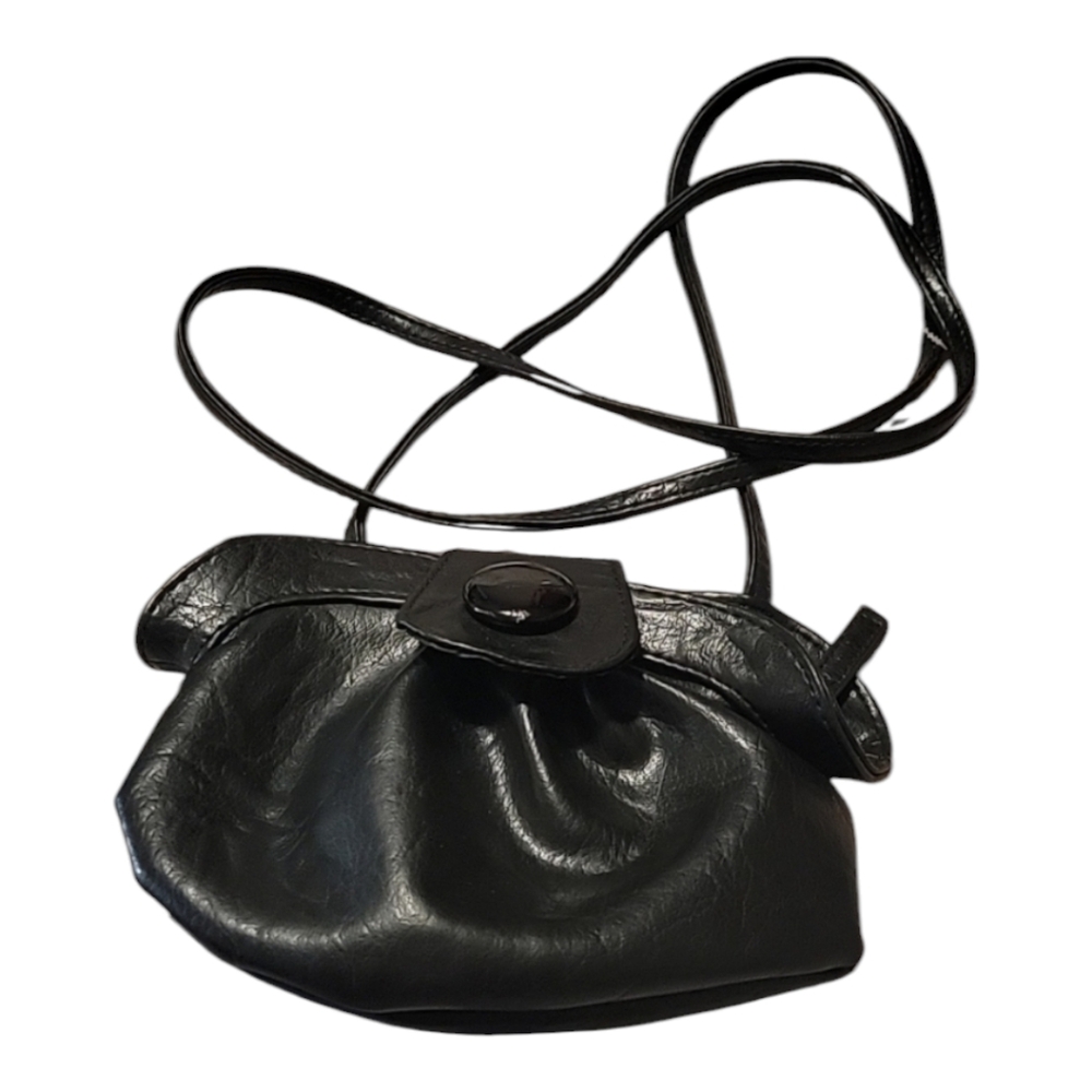 Atmosphere faux leather purse